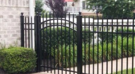 How to Prevent Rusting on Black Gates and Fences | Centreville VA