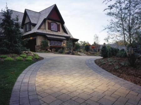 Building Stone Supplier Gives 3 Great Alternatives to Gravel Driveways - Maryland