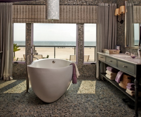 Luxurious Bethany Beach Bathroom